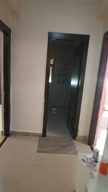 Building Lobby in 3 BHK Apartment at BPTP Princess Park, Sector 86 – for Rent