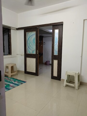 1 BHK Apartment For Rent in Mahim West