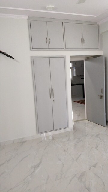 Furnished Amenities in 2 BHK Independent House at Adarsh Nagar – for Rent