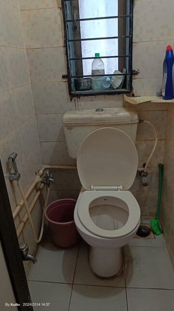 Attached Bathroom in 1 BHK Apartment at Worli – for Rent