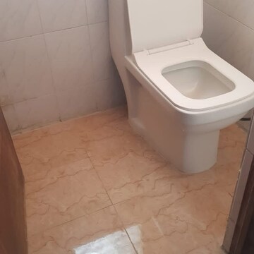 Bathroom in 2 BHK Apartment at A.V.Bhat Oakwoods Apartment, Viman Nagar – for Rent