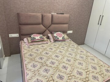 Bedroom in 2 BHK Apartment at Kamala Vihar CHS, Kandivali West – for Rent