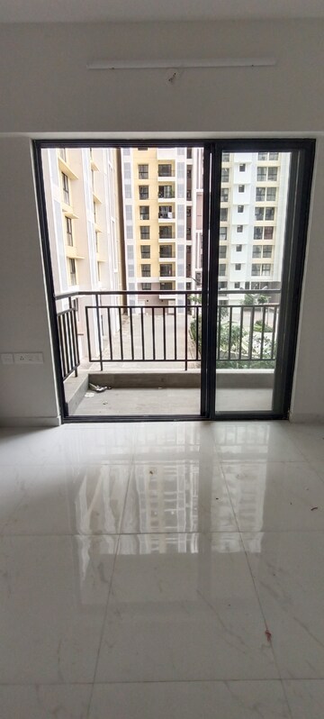 Master Bedroom in 1 BHK Apartment at Runwal Gardens, Dombivli East – for Rent