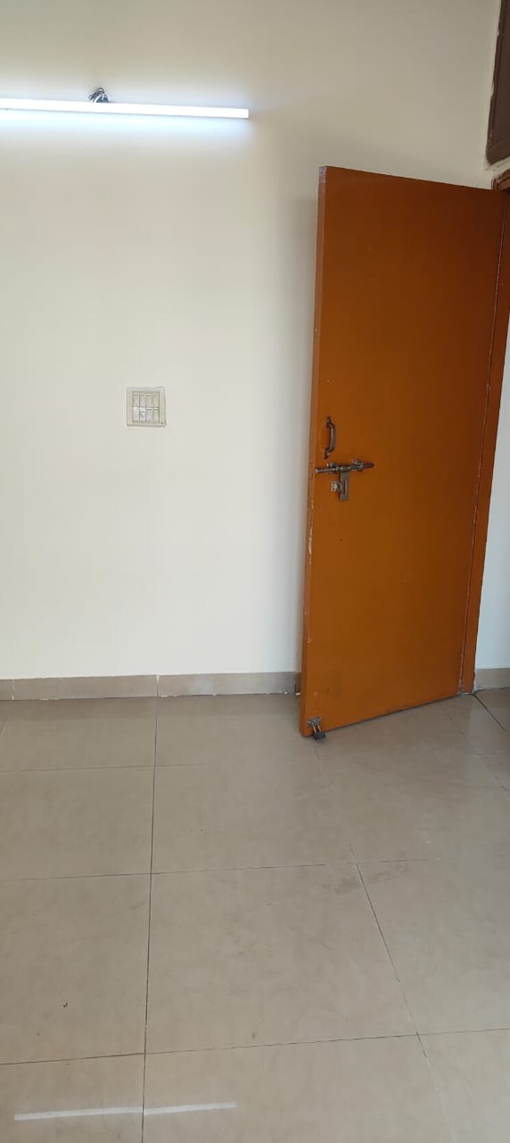 Room, amrapali-royal 4 Bedroom 2370 Sq.Ft. Apartment In Vaibhav Khand Ghaziabad 8000175