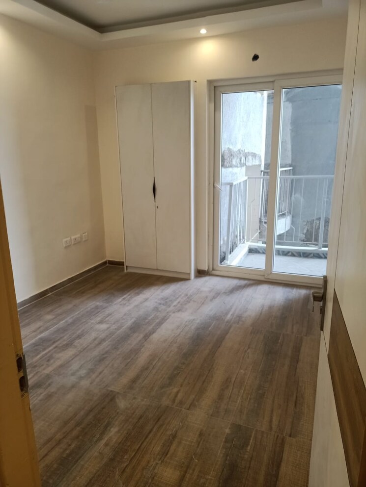 Room, amrapali-royal 4 Bedroom 2370 Sq.Ft. Apartment In Vaibhav Khand Ghaziabad 8000175