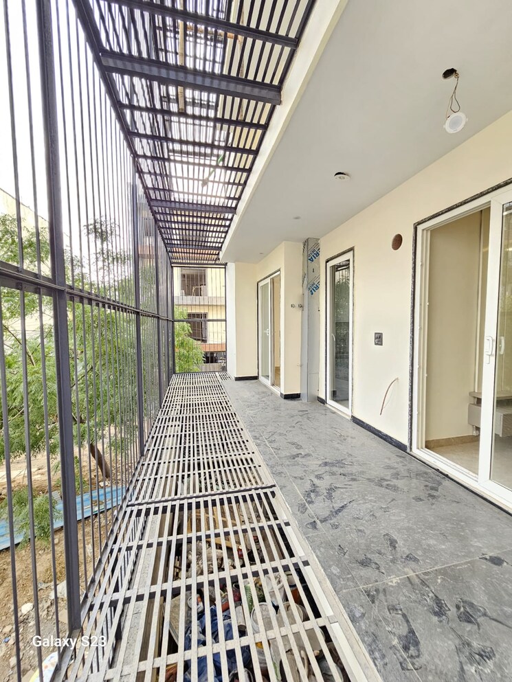 Exterior View, sushant-lok-3 4 Bedroom 270 Sq.Yd. Builder Floor In Sector 57 Gurgaon 8000211