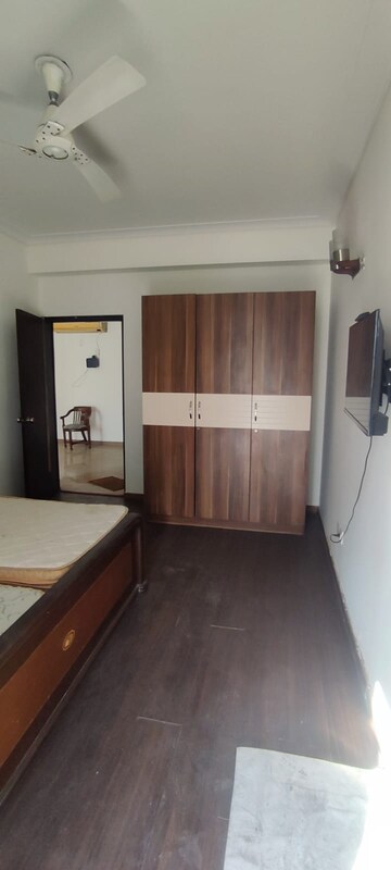 3 BHK Apartment For Rent in Gulshan GC Grand, Ahinsa Khand ii