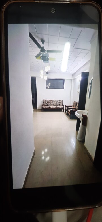 Furnished Amenities in 3 BHK Villa at Tulip Mall, Sector 46 – for Rent