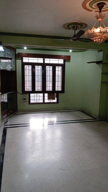 Staircase in 3 BHK Apartment at Gail Apartments, Sector 62 – for Rent