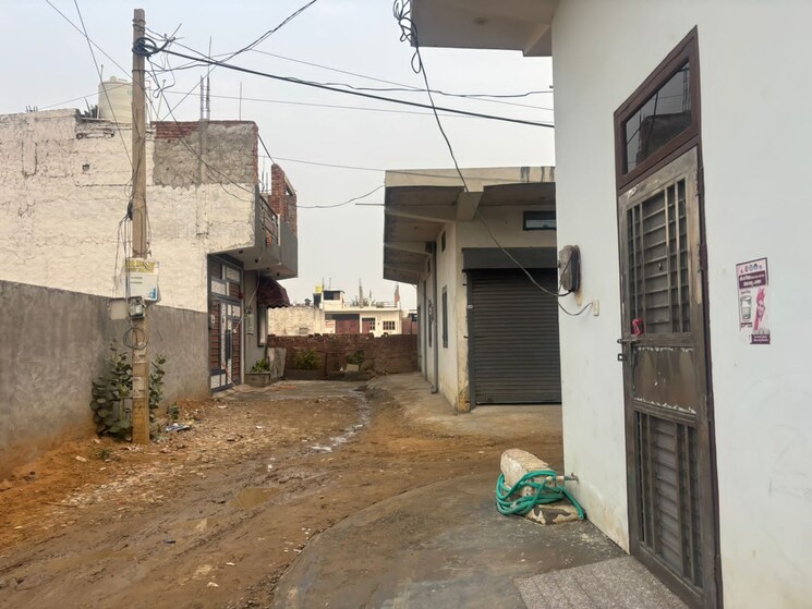 Exterior View, vatika-kunj  60 Sq.Yd. Plot In Bhondsi Gurgaon 8000254