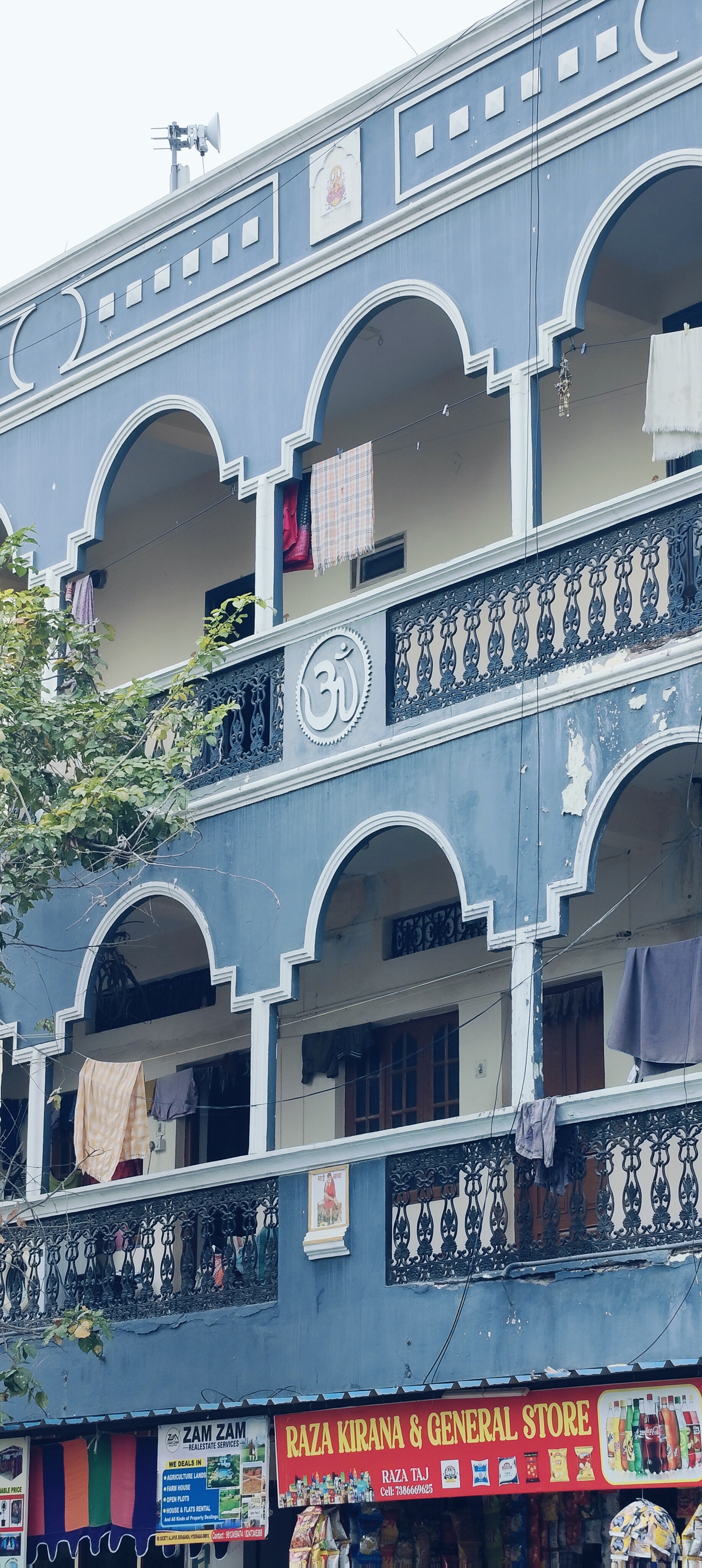 6+ BHK + Pooja Room,Servant Room,Study Room,Extra Room Independent House For Sale in Borabanda