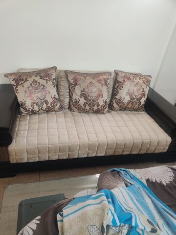 Bedroom in 3 BHK Apartment at Gulshan GC Grand, Ahinsa Khand ii – for Rent