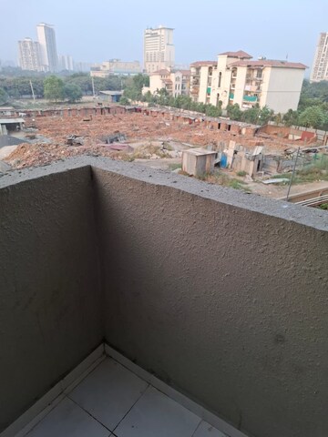 Swimming Pool in 2 BHK Apartment at Pyramid Elite, Sector 86 – for Rent