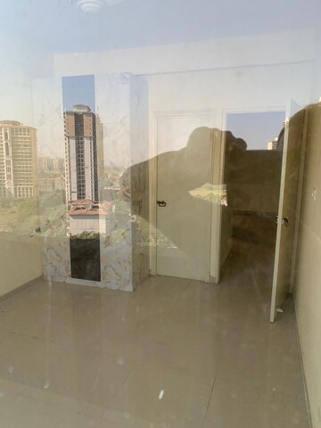Bathroom in 2 BHK Apartment at Pyramid Heights, Sector 85 – for Rent