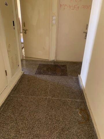 Master Bedroom in 2 BHK Apartment at Pyramid Heights, Sector 85 – for Rent