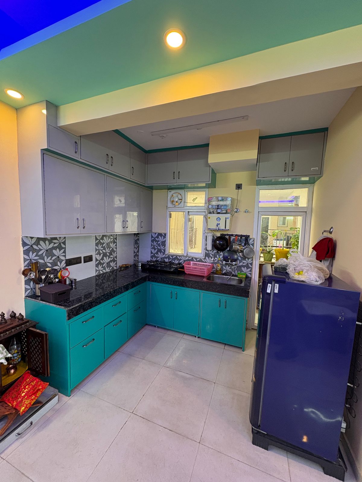 2 BHK Apartment For Sale in Sector 37D