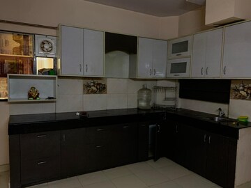 Kitchen in 2 BHK Apartment at Omaxe Heights, Sector 86 – for Rent