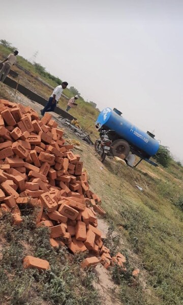  Plot – Exterior View View at Yamuna Expressway - for Sale