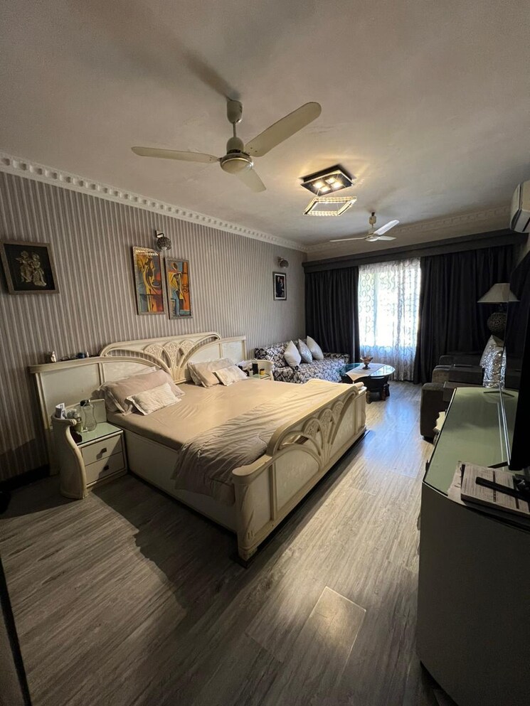 Bedroom, nahars-everest 4 Bedroom 2400 Sq.Ft. Apartment In Versova Mumbai 8000513