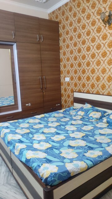 3 BHK Builder Floor For Rent in Sector 20