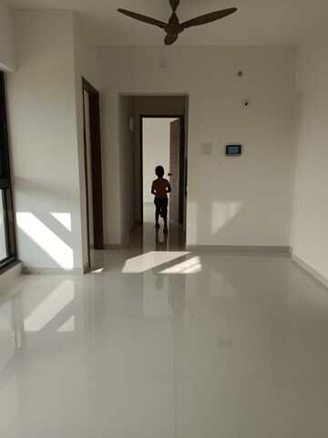 Room in 2 BHK Apartment at Rohan Silver Gracia, Ravet – for Rent