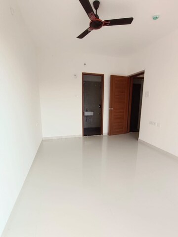 Room in 2 BHK Apartment at Rohan Silver Gracia, Ravet – for Rent