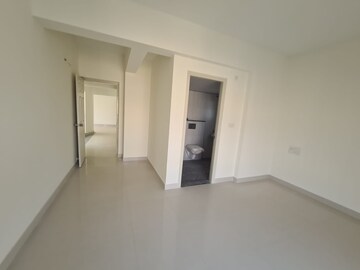 Room in 3 BHK Apartment at Hennur – for Rent