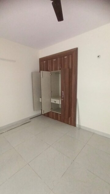 Room in 3 BHK Apartment at Adore Samriddhi, Sector 89 – for Rent