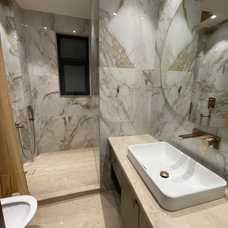 Bathroom, defence colony 3 Bedroom 1953 Sq.Ft. Builder Floor In Defence Colony Delhi 8000817