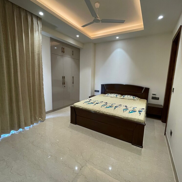 Bedroom, defence colony 3 Bedroom 1953 Sq.Ft. Builder Floor In Defence Colony Delhi 8000817