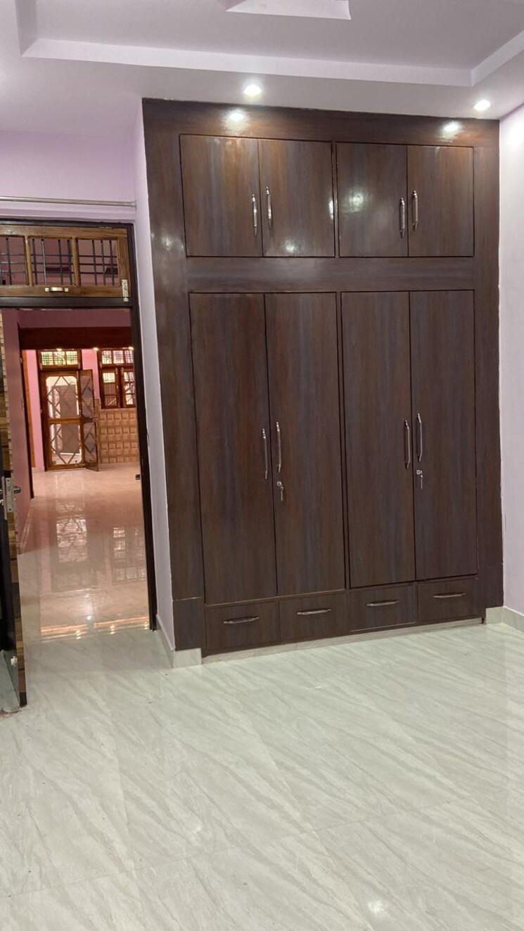 Room, jankipuram 3 Bedroom 2300 Sq.Ft. Independent House In Jankipuram Lucknow 8000890