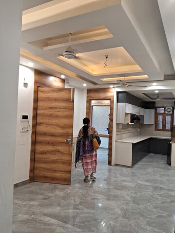 Kitchen in 2 BHK Builder Floor at Preet Vihar – for Rent