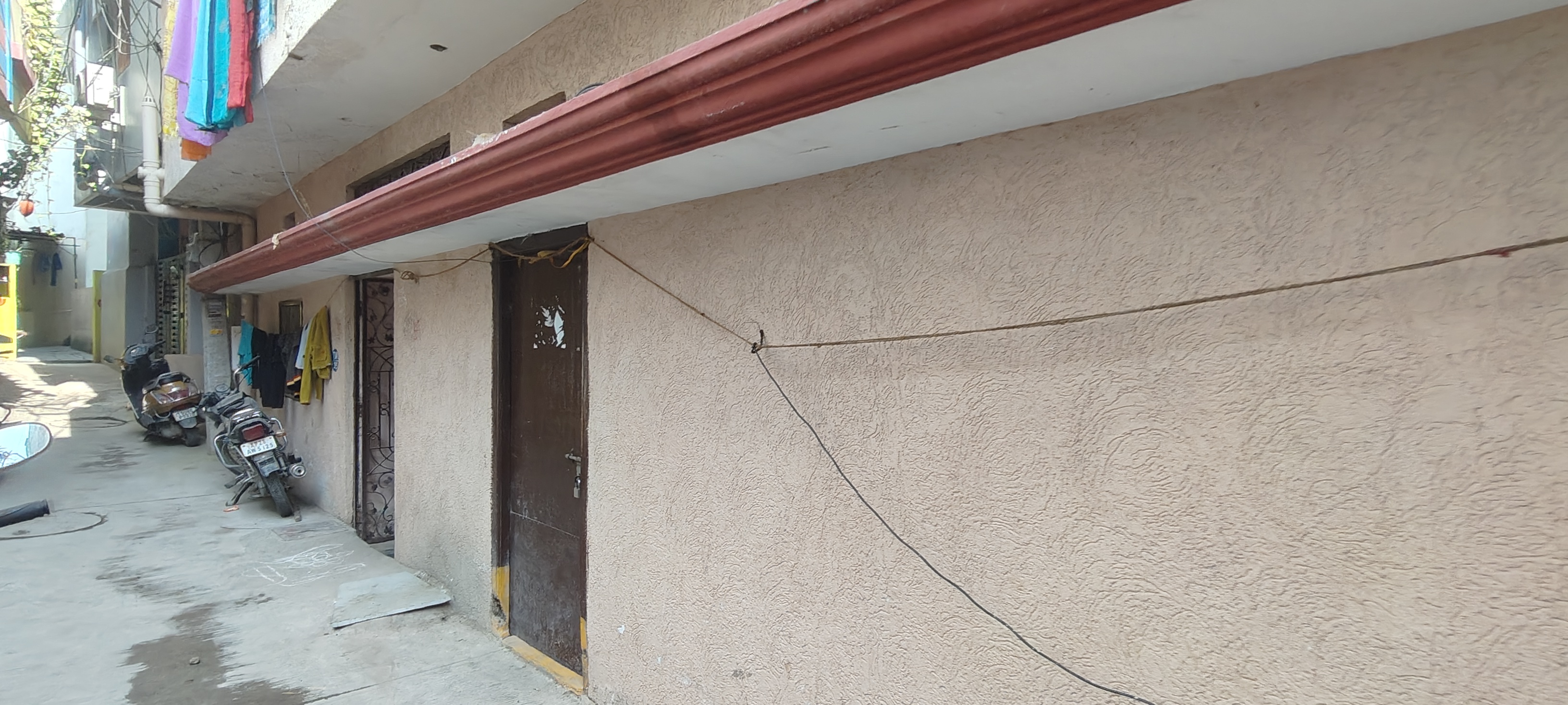 6 BHK + Study Room,Extra Room Independent House For Sale in Kukatpally