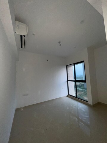 Master Bedroom in 2 BHK Apartment at Lodha Palava Downtown Dombivli East, Dombivli East – for Rent