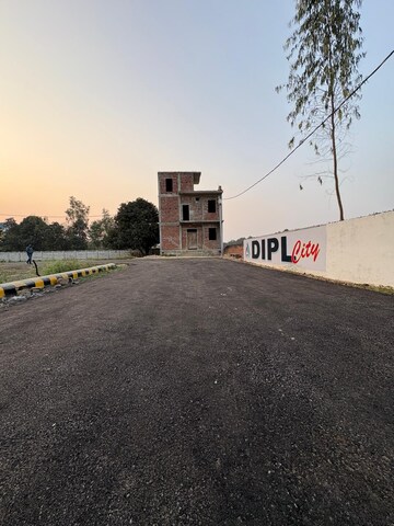  Plot – Exterior View View at Gosainganj - for Sale