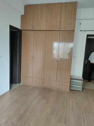 Room in 4 BHK Apartment at AWHO Shanti Vihar, Sector 95 – for Sale