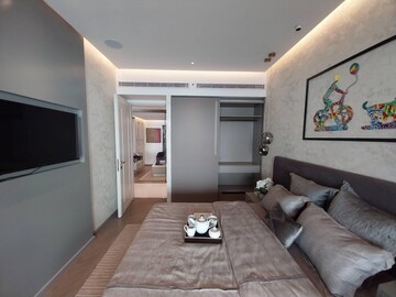 Building Lobby in 4 BHK Apartment at Lokhandwala Minerva Mahalaxmi, Mahalaxmi – for Sale