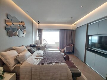 Room in 4 BHK Apartment at Lokhandwala Minerva Mahalaxmi, Mahalaxmi – for Sale
