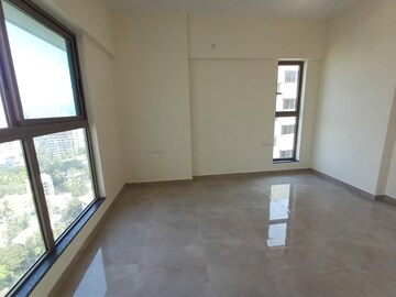 Bedroom in 2 BHK Apartment at Sheth Irene, Malad West – for Rent