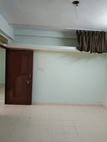 Room in 2 BHK Apartment at Bhind Road – for Rent