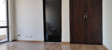 Room in 2 BHK Apartment at Ardee City Palm Grove Heights, Sector 52 – for Rent