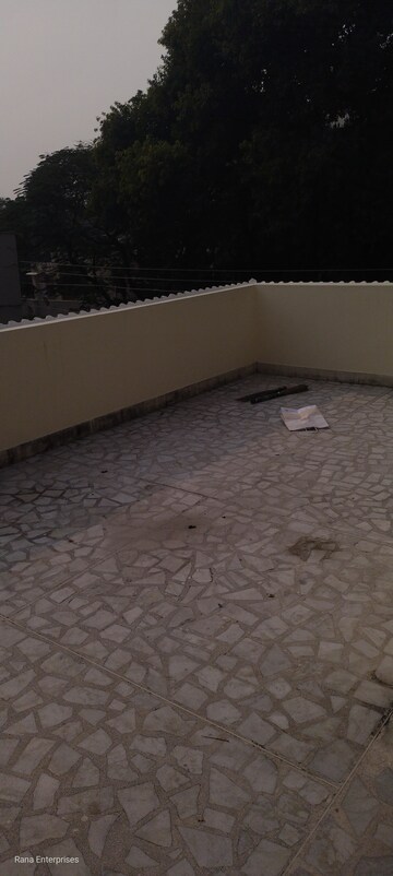 Master Bedroom in 1 BHK Builder Floor at Palam Vihar Residents Association, Palam Vihar – for Rent