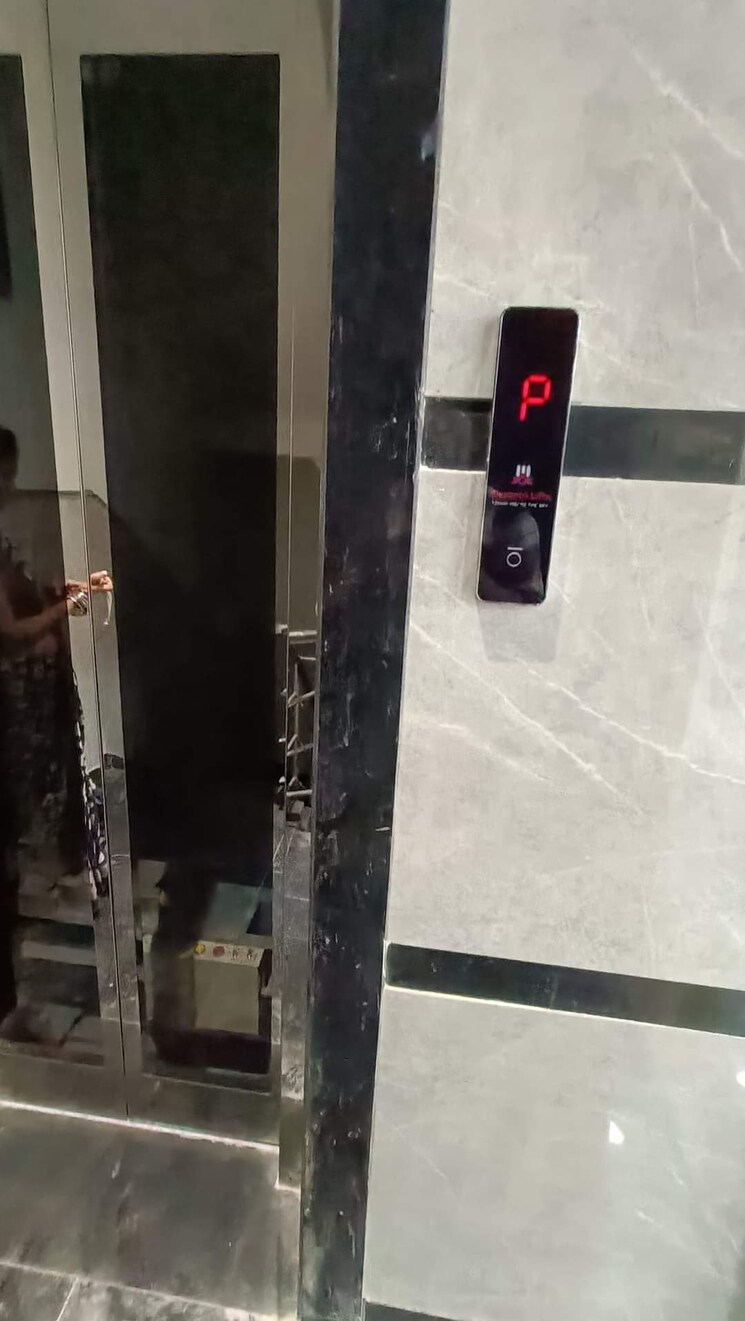 undefined, burari 3 Bedroom 100 Sq.Yd. Builder Floor In Burari Delhi 8001127