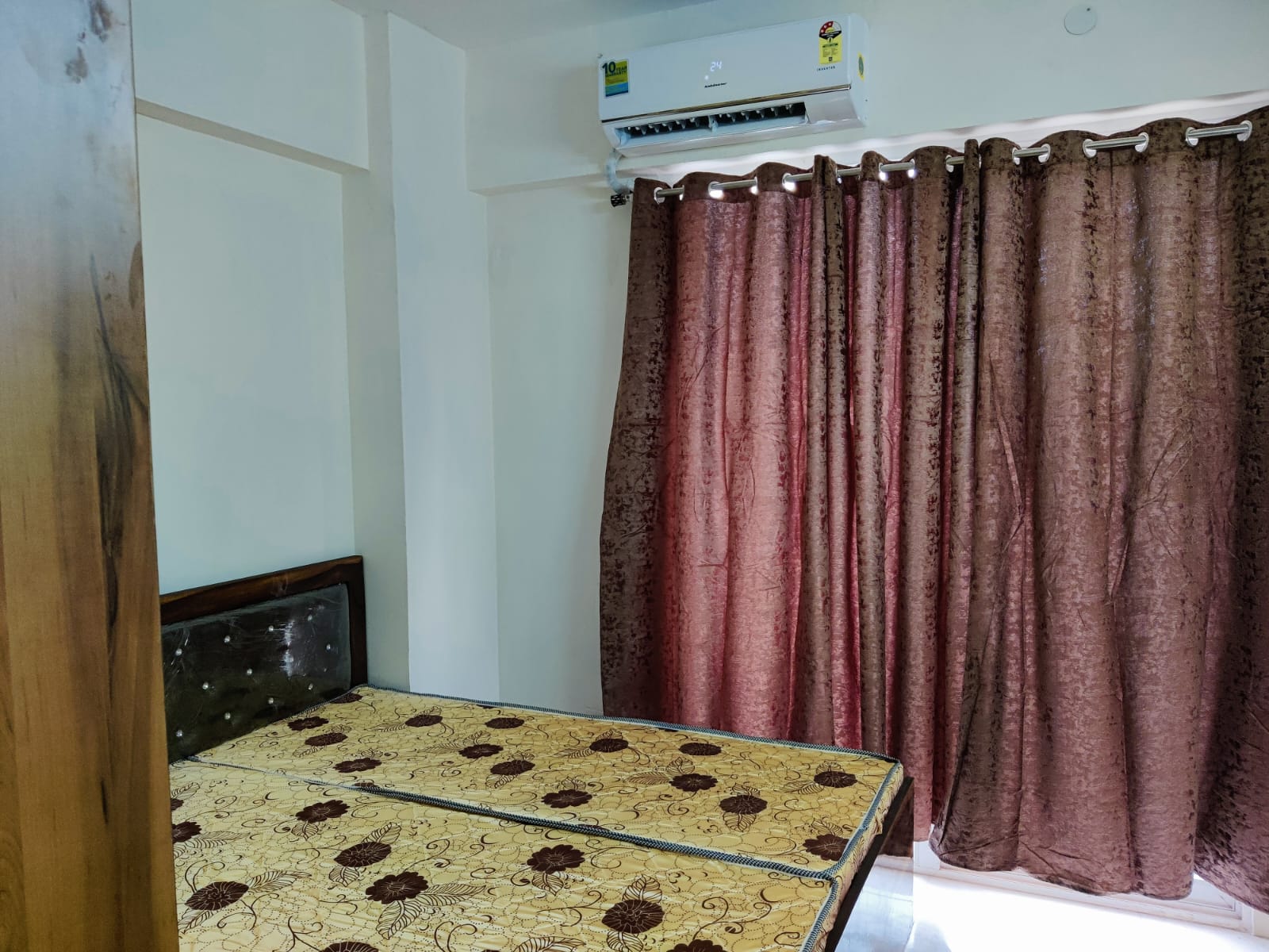 6 BHK + Servant Room Villa For Sale in Sushant Lok 3