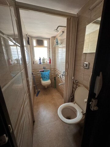 Bathroom in 1.5 BHK Apartment at Khar West – for Rent