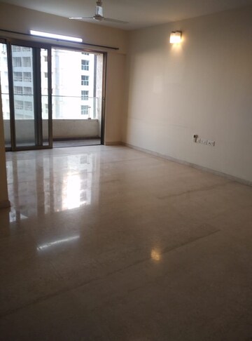 Room in 3 BHK Apartment at Emerald Isle 2, Powai – for Sale
