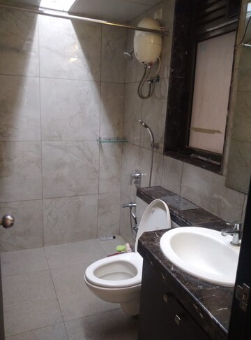 Bathroom in 3 BHK Apartment at Emerald Isle 2, Powai – for Sale