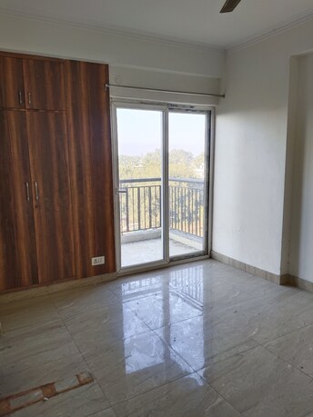 3.5 BHK Apartment For Rent in Saviour Park Mohan Nagar Ghaziabad  8001179