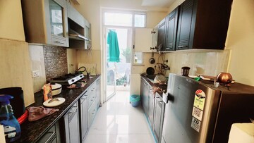 Kitchen in 5 BHK Apartment at RWA Apartments Sector 72, Sector 72 – for Rent