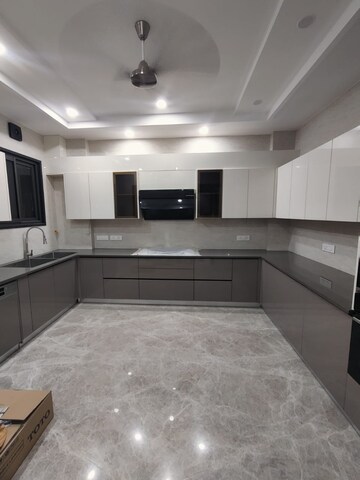 Kitchen in 3 BHK Builder Floor at Nehru Enclave – for Sale